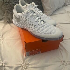 Nike White and Gray Men's Athletic Shoes